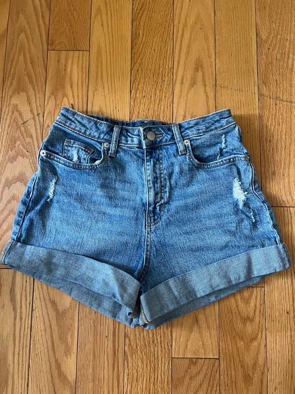 Classic Blue Denim Roll-Cuff Women’s Shorts